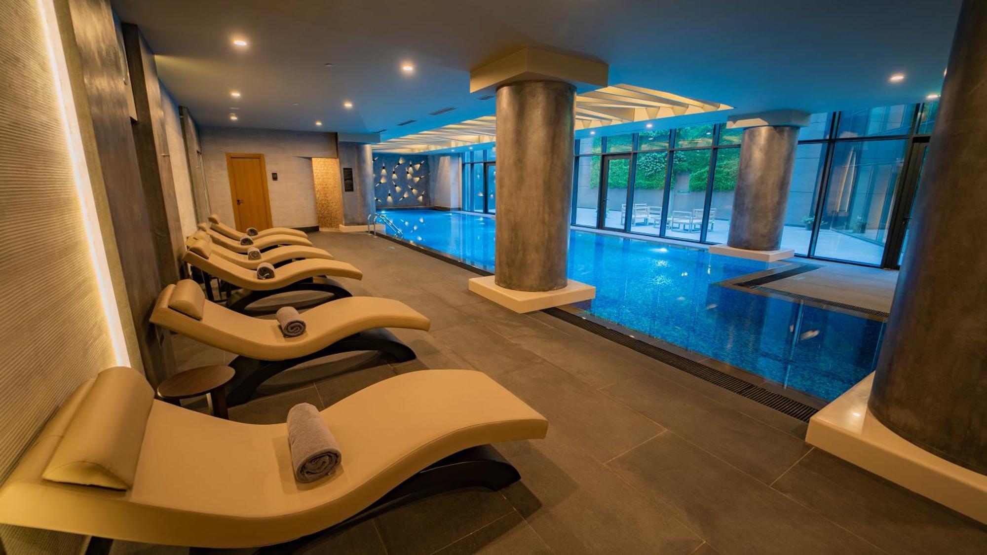 Sofitel Istanbul Taksim Hotel Exterior photo Spa at the Hotel